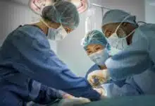 ¿Cuál es el riesgo de muerte por cirugía?