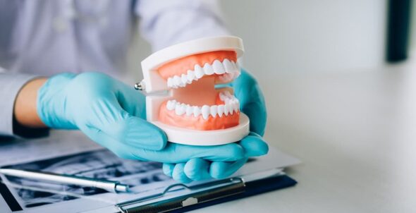 tratamiento dental profesional dentadura